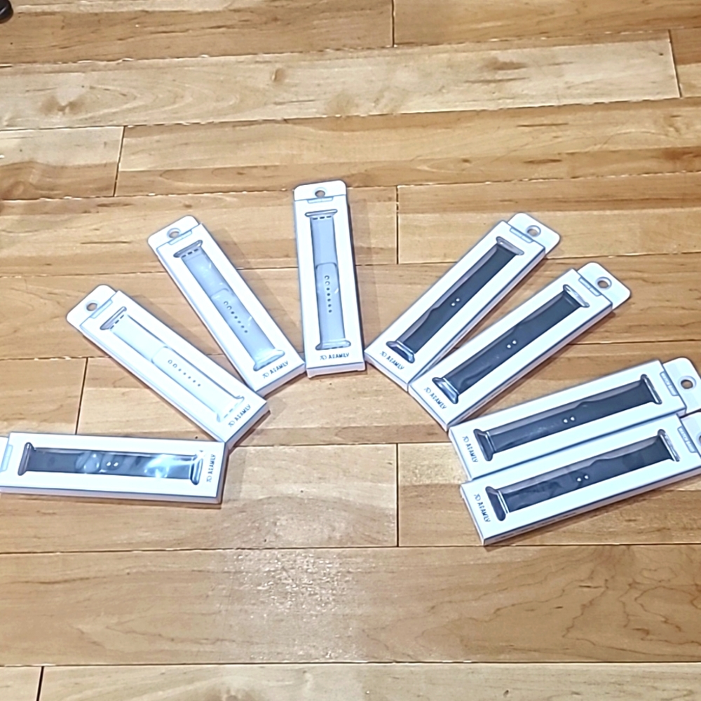 Lot of 8 smartwatch wristband